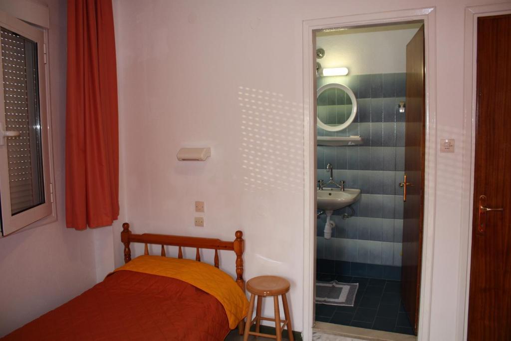Dionyssos Hotel Liménasz Szoba fotó