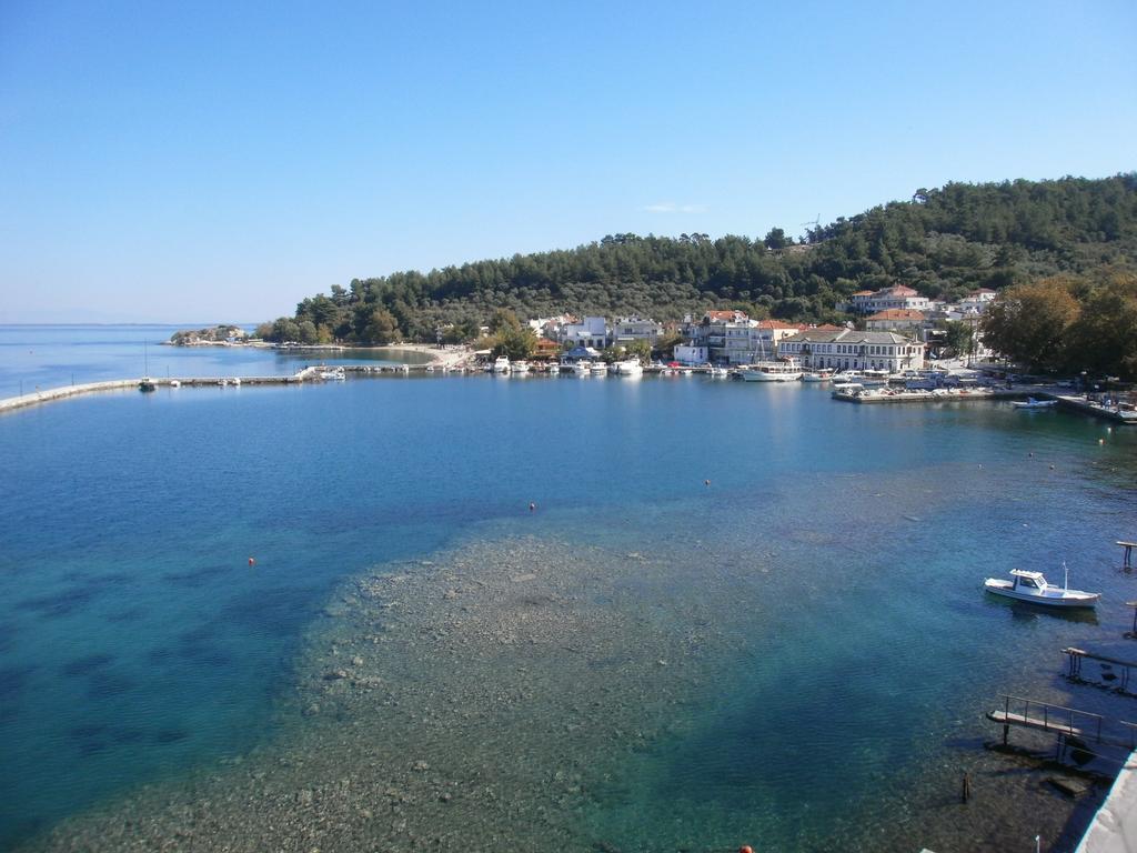 Dionyssos Hotel Liménasz Kültér fotó