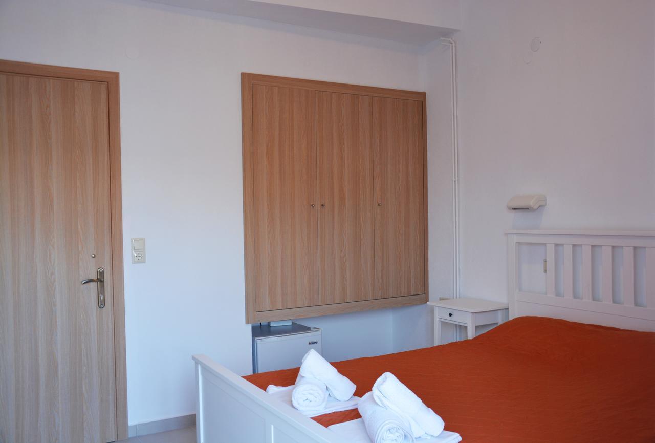 Dionyssos Hotel Liménasz Kültér fotó